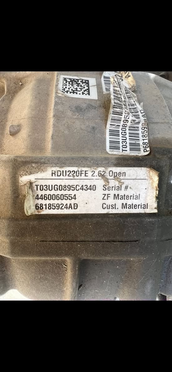 اكسل جارجر R/T 2022  ماشي 20الف فقط بي فطر صغير بالقبق الخلفي يعني تبدل قبق سعره 100$
***********
