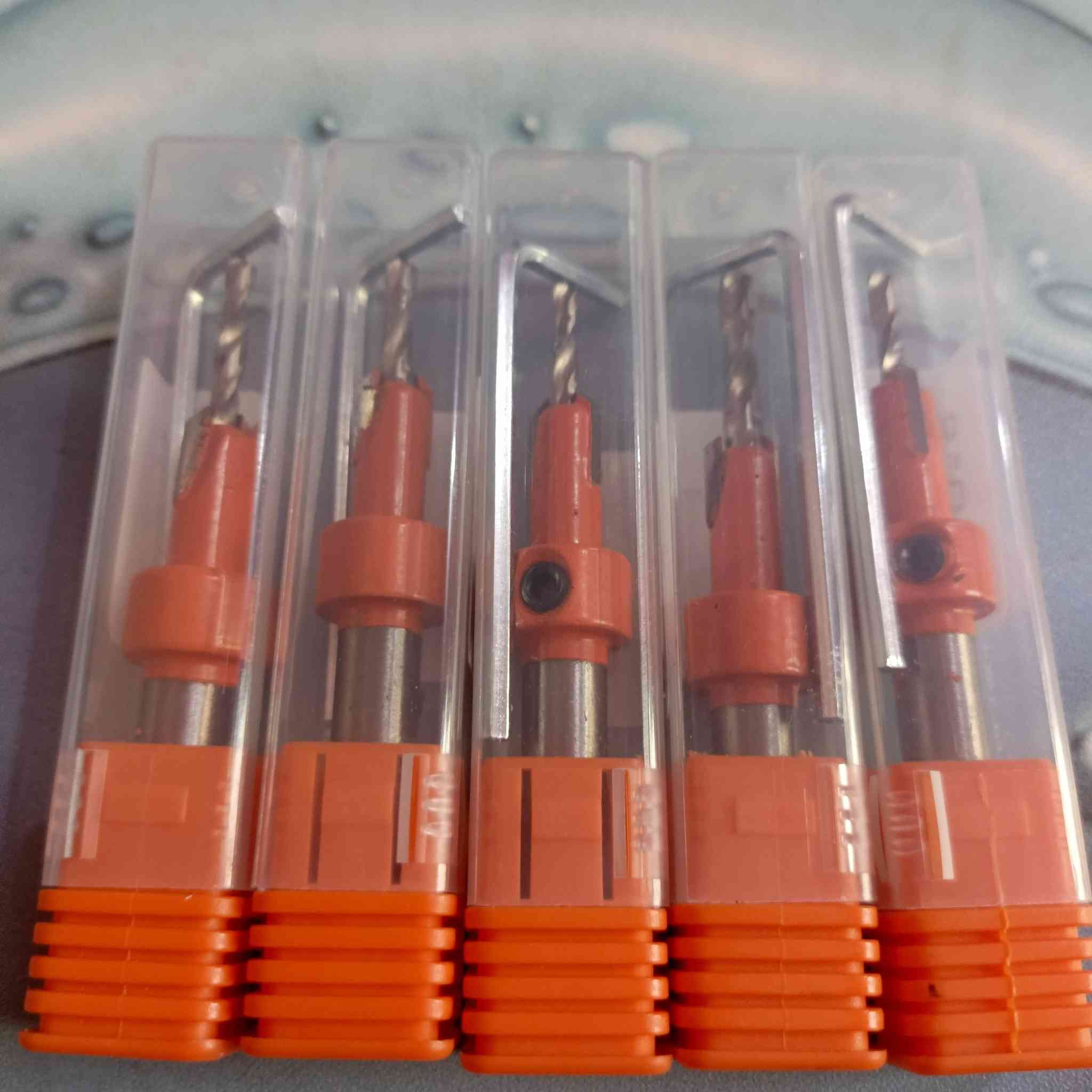 بضاعه متنوعه علق على الصورة ويجيك السعر


**إذا كنت صاحب هذا الإعلان وتريد حذفه لأي سبب، رجاءا أرسل رسالة إلى الدعم الفني**