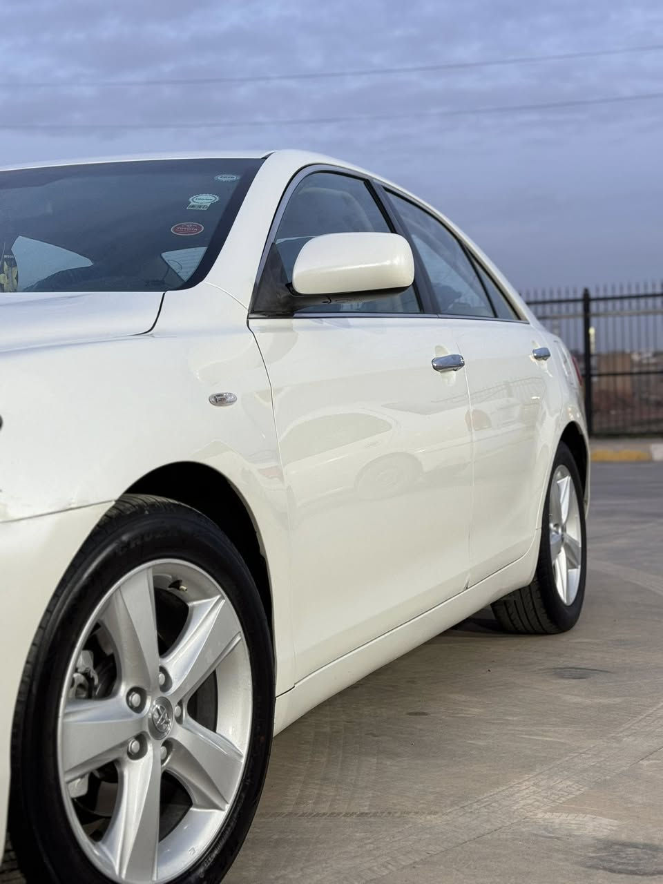 كامري 2011 خليجي مواصفات GL
رقم اربيل دولي الجديدسنويه جديده
 لل2028 شرط التحويل والغرامات
مكفوله سونار عندي راسلني ادزلك
 *********** واتساب 

مكينه 2400 كير اوتوماتيك
تبريد قطعتين _ داخل لونين وصاج
ويل كب كروم _ شاشة ايباد والكاميرا
حساس امامي والخلفي 
تحكم مري جانبي
 ارضيه جلد ماشية 171 كم
كير محرك تبريد تدفئه كلها بشرط 

عنوان السياره كركوك 
 سعر 125 ورقة وبيها مجال 
للاستفسار : ***********
