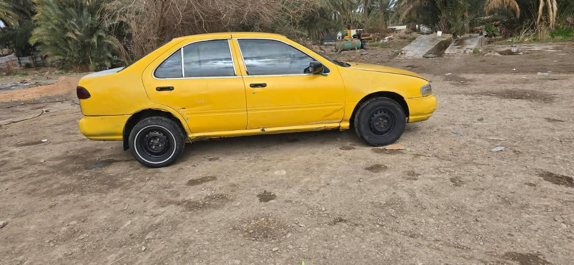 السلام عليكم سياره نيسان صني موديل 95 لوان اصفر خصوصي سنويه ماصاقطه مداور ثاني يوم مكينه حداديه خير من الله فقط الكير الخامس يفلت  راعيه بل النجف السعر 20 وبيه مجال  
اكررر السياره خصوصيييي شرط المداور 
***********
