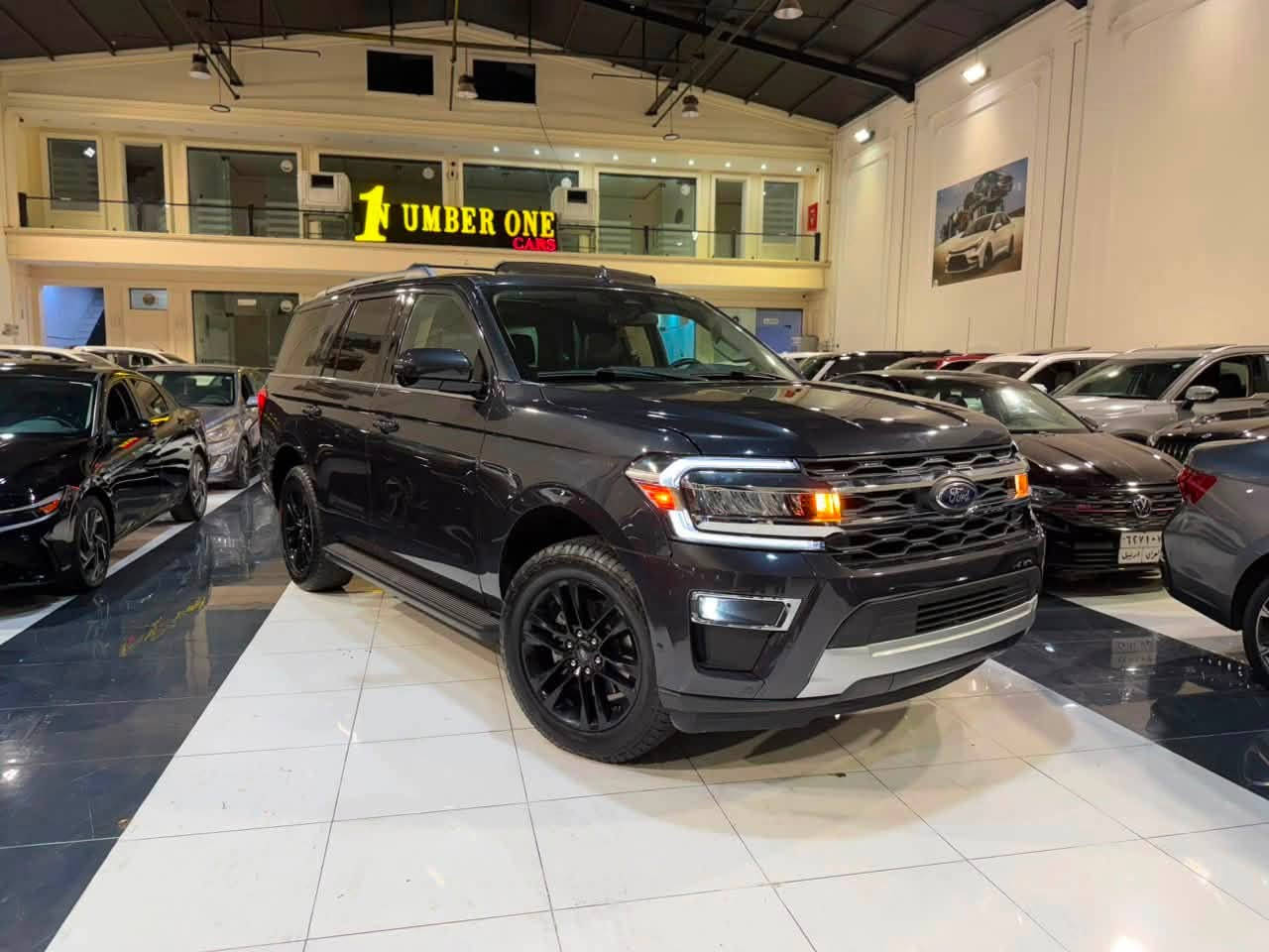 السلام عليكم
فورد اكسبديشن للبيع 

موديل 2024 

موصفات XLT بلاس 

بنوراما 

4x4

كشن تبريد /حار 

باقي موصفات موجودة بصور 

شاصي قصير 

صبخ قطعتين بنيد و جملخ جهد السكن 

فحص و هزه 100/100 
ماشيه 26.000مايل 

سعره 28.500$ 

بدون رقم 

العنوان أربيل 

للتفاصيل اكثر 

*********** وتساب 

*********** وتساب
