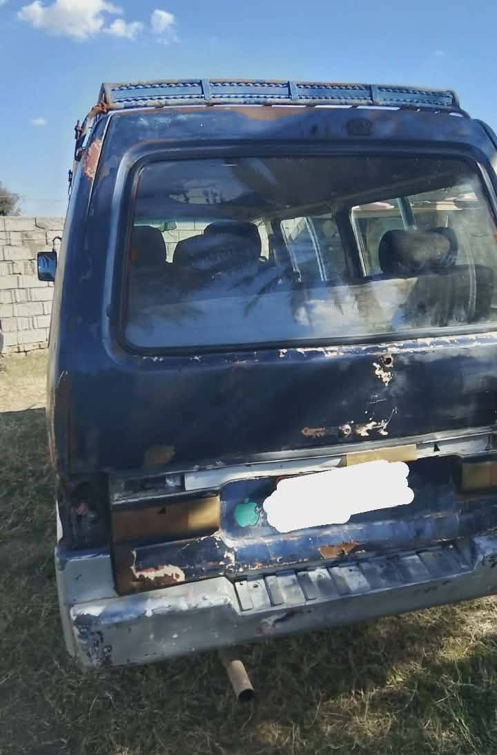 السلام عليكم كيه موديل 94
للبيع سيارة مال جناي محرك واكسن وكير جدد تخم تاير باتري جديد سياره كهربائياتها شغالات السعر ،28 وبيها مجال بسيط // ***********
