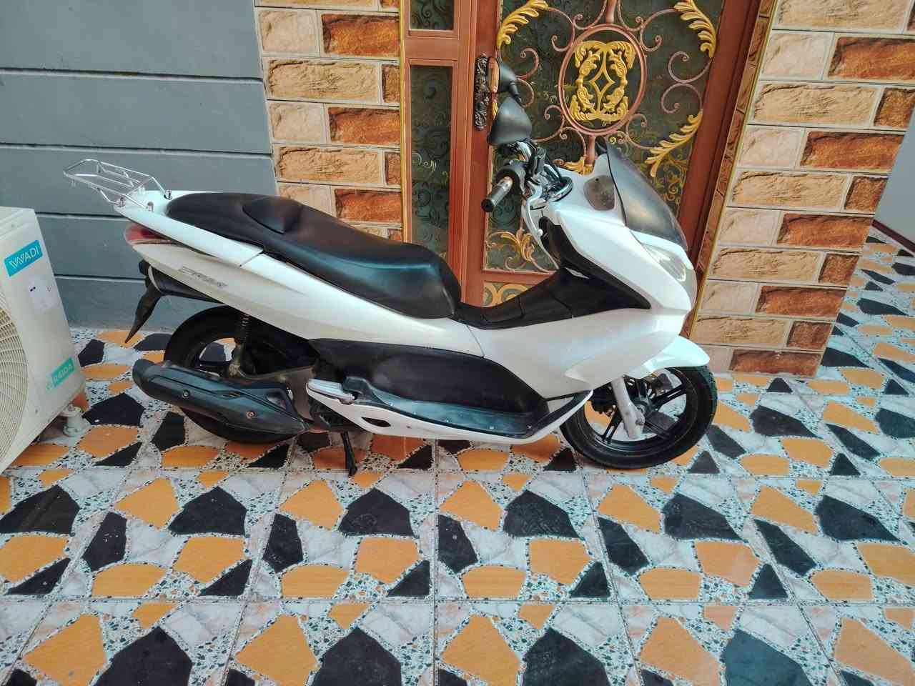 السلام عليكم هاي الدراجه للبيع بيسيكس الكينه 125 ماعايزها كلشي والاستفسار عل هذا الرقم ***********
