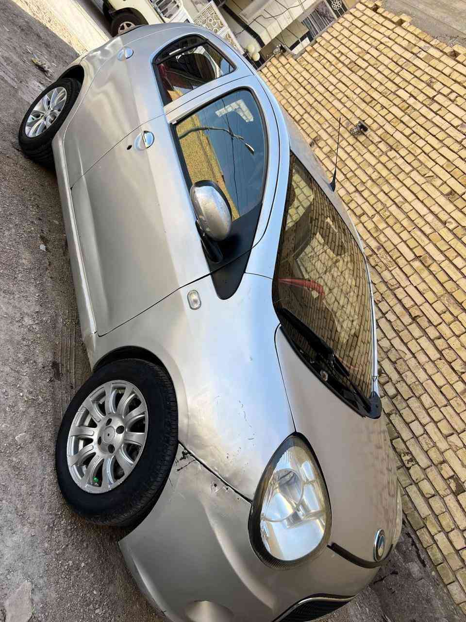 سلام عليكم للبيع
جيلي بانده 2013 رقم بصره 
كير ومحرك خير من الله 
تايرات وباتري جديد حداديه 70% 
مكان السياره واسط مركز المدينه 
باقي التفاصيل التصال على هذا الرقم 
***********
