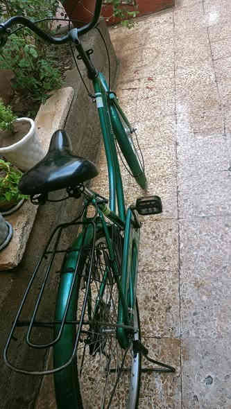 السلام عليكم
 بايسكل عبد الحليم للبيع✓
حجم 26 موديل 2020☑
الاستفسار اتصل ***********
꧁꧂
