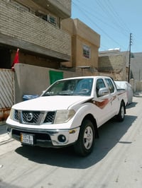 للبيع نيفارا موديل 13  بيها صبغ شامله اليمن وليسر رقم اربيل مكاني بغدا...