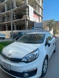 كيا ريو ٢٠١٦ خليجي شركه عامه ماشيه ١٣ الف جديده جدا ووضع الزيرو بغداد ...