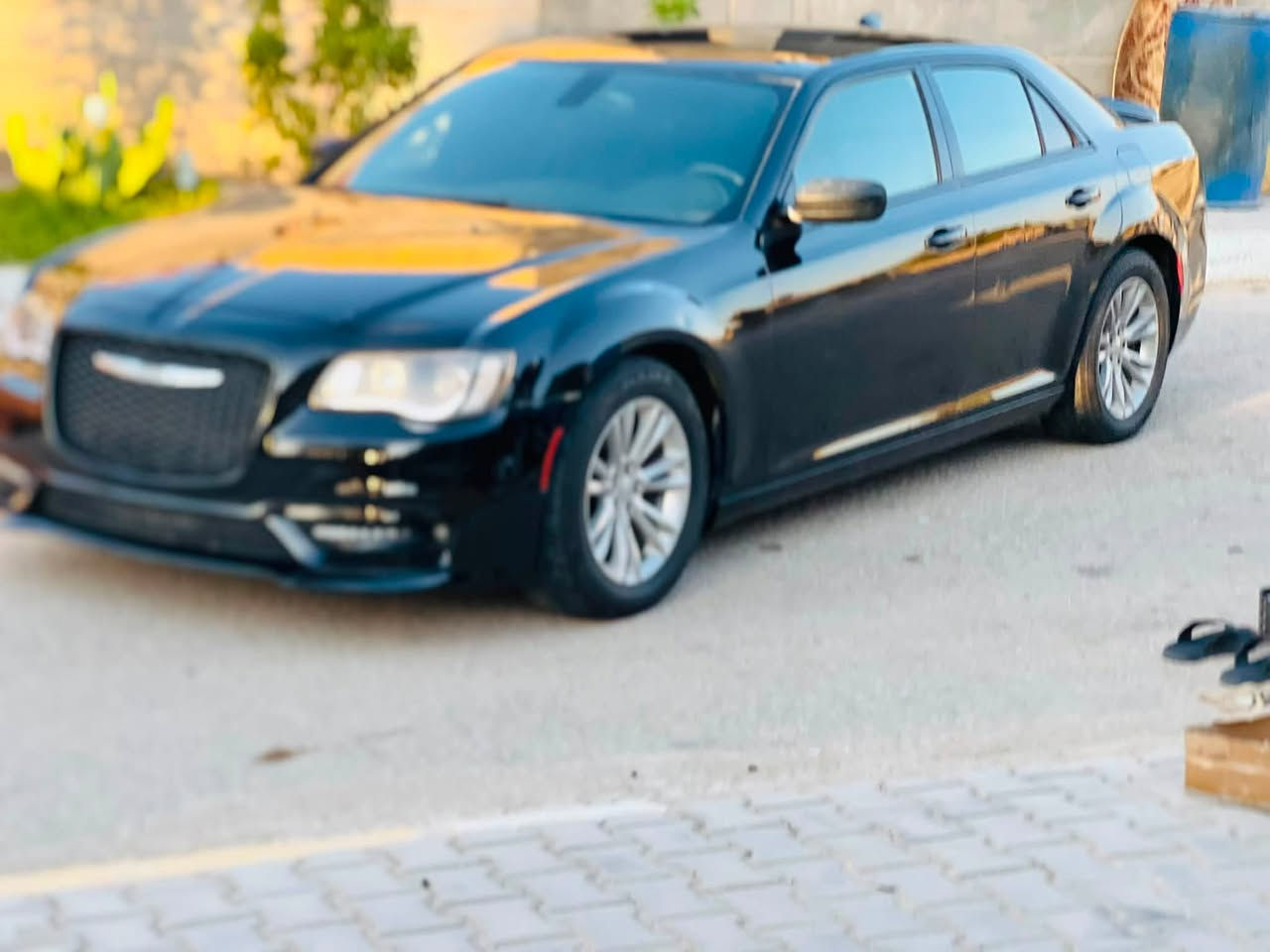 سلام عليكم
اوباما موديل  16 S
رقم بغداد بأسمي 
كشنات جلد
مكسيكي اصلي 💯 
حداديه جديده 
كير محرك كفاله 
حادث السياره جاملغ وبنيد 
وبيه بابين كلير من امريكا 
السعر 175$وبيه مجال  
مكان السياره  ديوانيه 
***********
