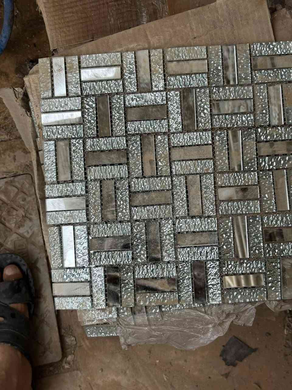 سراميك زجاجي عندي سبع كارتونات كل كارتونة بيهة 31


**إذا كنت صاحب هذا الإعلان وتريد حذفه لأي سبب، رجاءا أرسل رسالة إلى الدعم الفني**