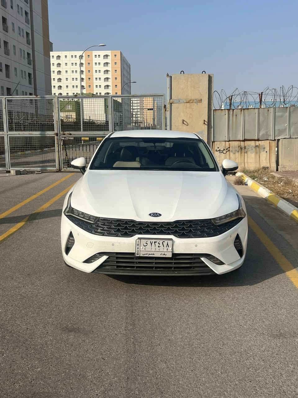 K5 كفاله عامه بدون مواصفات شركه العامه
محرك 2000 
موديل 2021 
بعدها ما طالعه من ضمان شركه
*********** فقط وتساب
