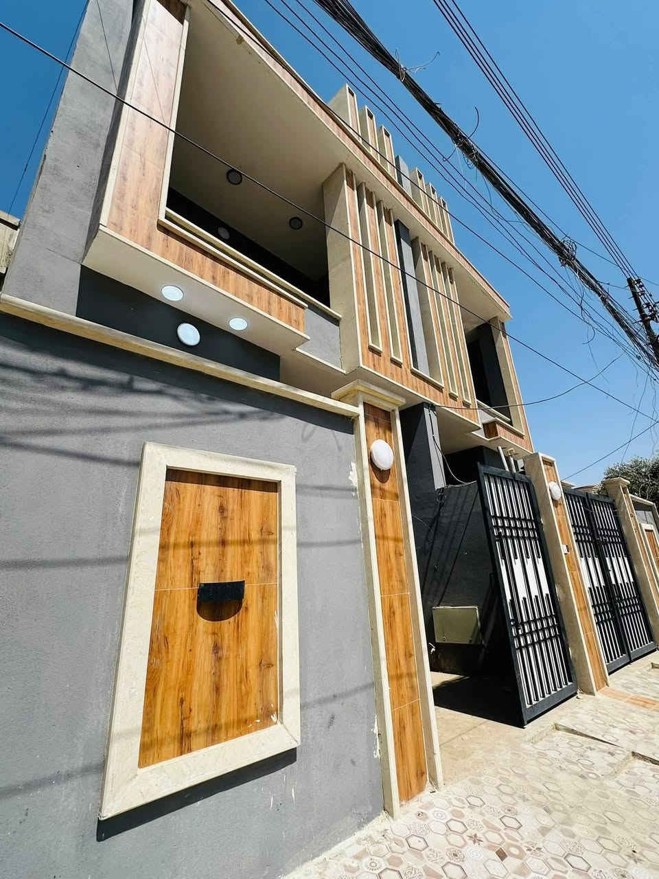 🏠🏠دارين للبيع للبيع 🏠🏠

علق بتم يصلك السعر 

بناء حديث زيرو 

📍الموقع حي الميثاق خلف النور ماركت 

طابق ونص

2غرف نوم

صحيات

مطبخ 

المساحة100

الواجه 5 ونص

↕️مكون من طابق ونص

مكتب التهاني للعقارات سايدين الميثاق مجاور شركة الحافظ 

👤فيس بوك #مكتب التهاني للعقارات

☎️***********☎️

☎️***********☎️
