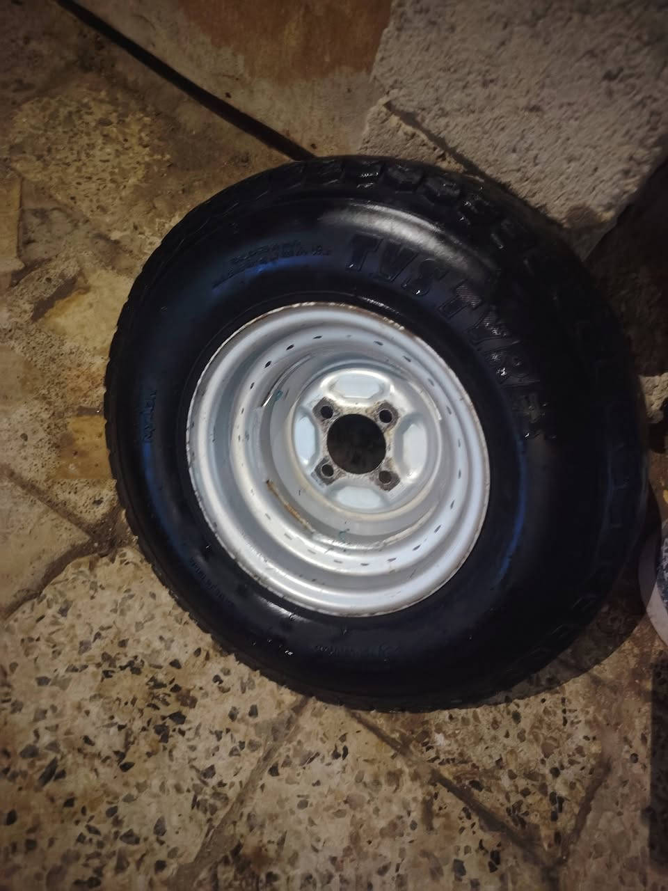 سبير البيع مال تفيس نضيف كلش جديد بسعر مناسب؟


**إذا كنت صاحب هذا الإعلان وتريد حذفه لأي سبب، رجاءا أرسل رسالة إلى الدعم الفني**