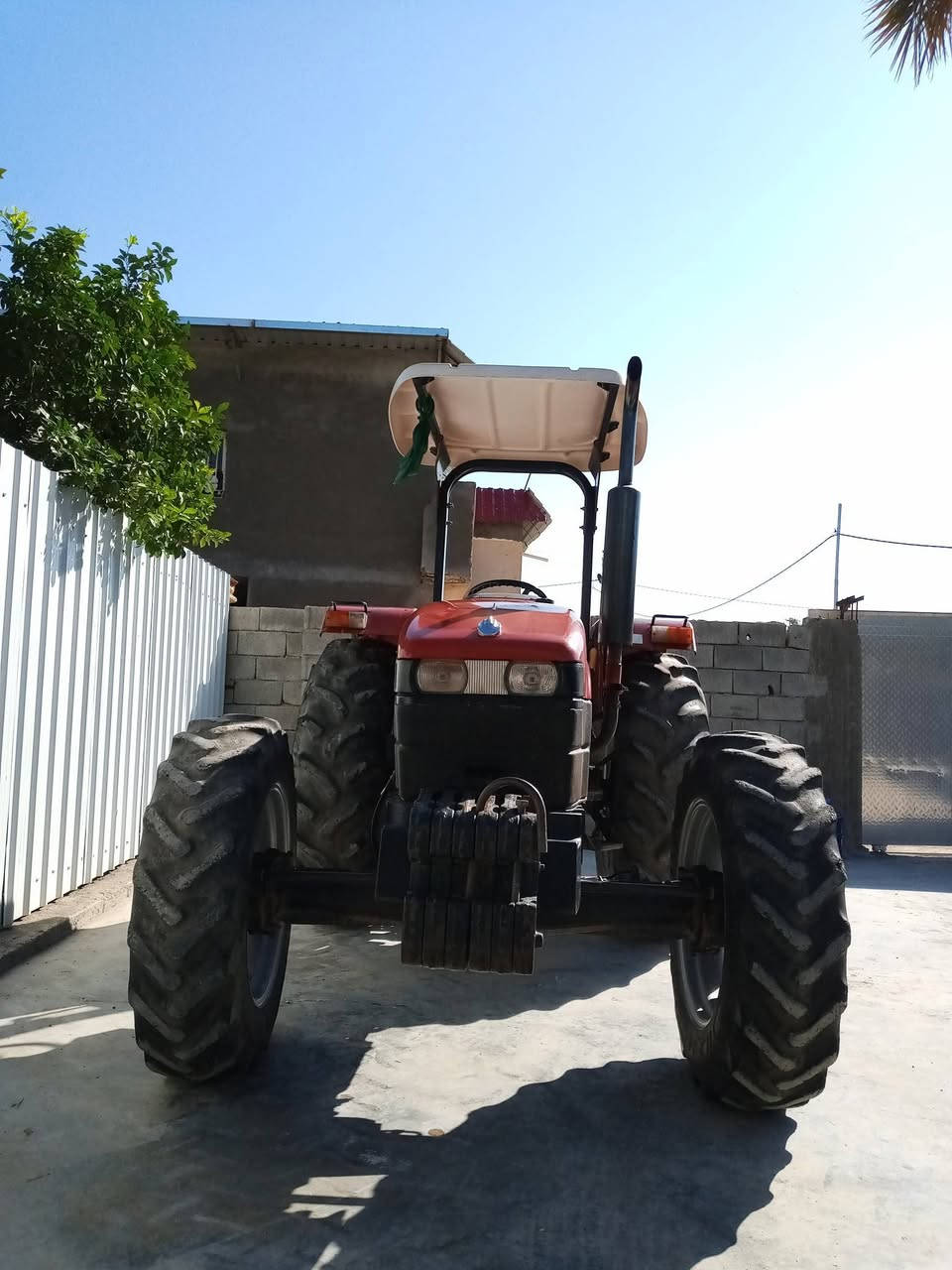 السلام عليكم
للبيع مكينة نوع كيسي هندي 
حجم JX75
مكينة على وضع الشركة 
المكان واسط الصويرة 
للاستفسار /***********
