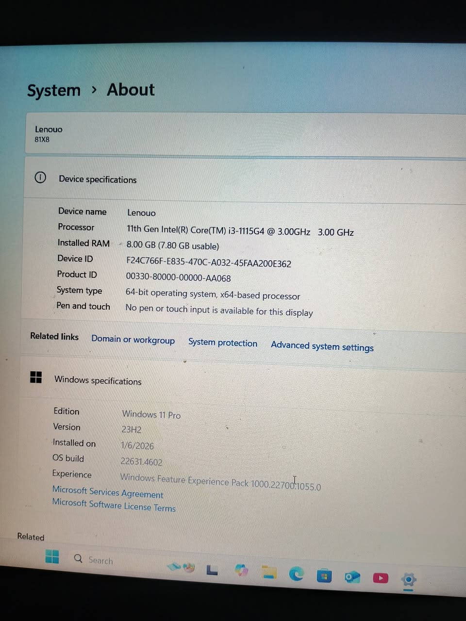 لابتوب لينوفو (LENOVO) الجيل الحادي عشر - نظافة ومواصفات عالية 🚀
لأصحاب الدراسة والعمل المكتبي والتصفح السريع، متوفر جهاز Lenovo بمواصفات حديثة ومتكاملة:
المعالج (CPU): Intel® Core™ i3-1115G4 (الجيل الحادي عشر)، سرعة تصل إلى 3.00GHz. أداء قوي وسلس جداً بالاستخدام.
الذاكرة (RAM): 8GB، تضمن لك سرعة بفتح البرامج والتنقل بينها.
كارت الشاشة: Intel(R) UHD Graphics، ممتاز لمشاهدة المحتوى بدقة عالية والتصاميم البسيطة.
التخزين (الهارد): دمج بين السرعة والمساحة العملاقة:
128GB SSD: للنظام والبرامج (يخلي الجهاز يفتح بثواني).
1TB (1000GB) HDD: لخزن كل ملفاتك، صورك، وأفلامك براحتك.
الشاشة: وضوح عالي وتفاصيل دقيقة.
النظام: مثبت عليه أحدث نسخة Windows 11 Pro أصلية . حالة الجهاز: نضافتة 80 %  السعر : 325 بي مجال بسيط المكان : بغداد التواصل ***********
