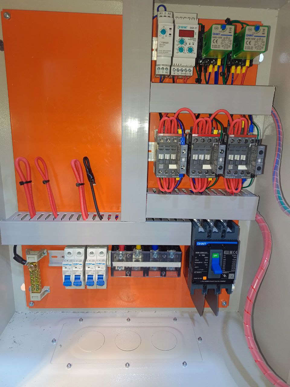 الإتقان الهندسي 
الرمادي - منطقة الملعب - بداية شارع سوق سلالة يمينا"
0787 498 4489
***********
