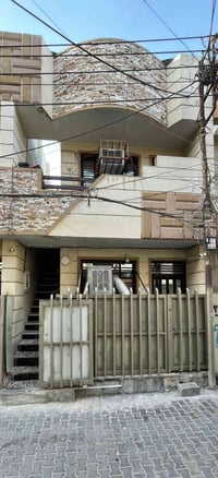 🚨 فرصة استثمارية وسكنية لا تعوض في بغداد 🚨  بيت للبيع - بناء حديث (طاب...