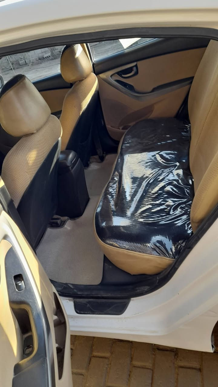 النترا للبيع او مراواس بتكسي 2013 رقكم كربلاء خليجي محرك 1800 بيه جاملغ الخلفي بي صبغ ولبنيد مبدل اثر طخه قليله شواصي تكم مكفولات من الصبع والضربه السعر 108 مراوس بتكسي وينطوني فرق ترهم ***********
