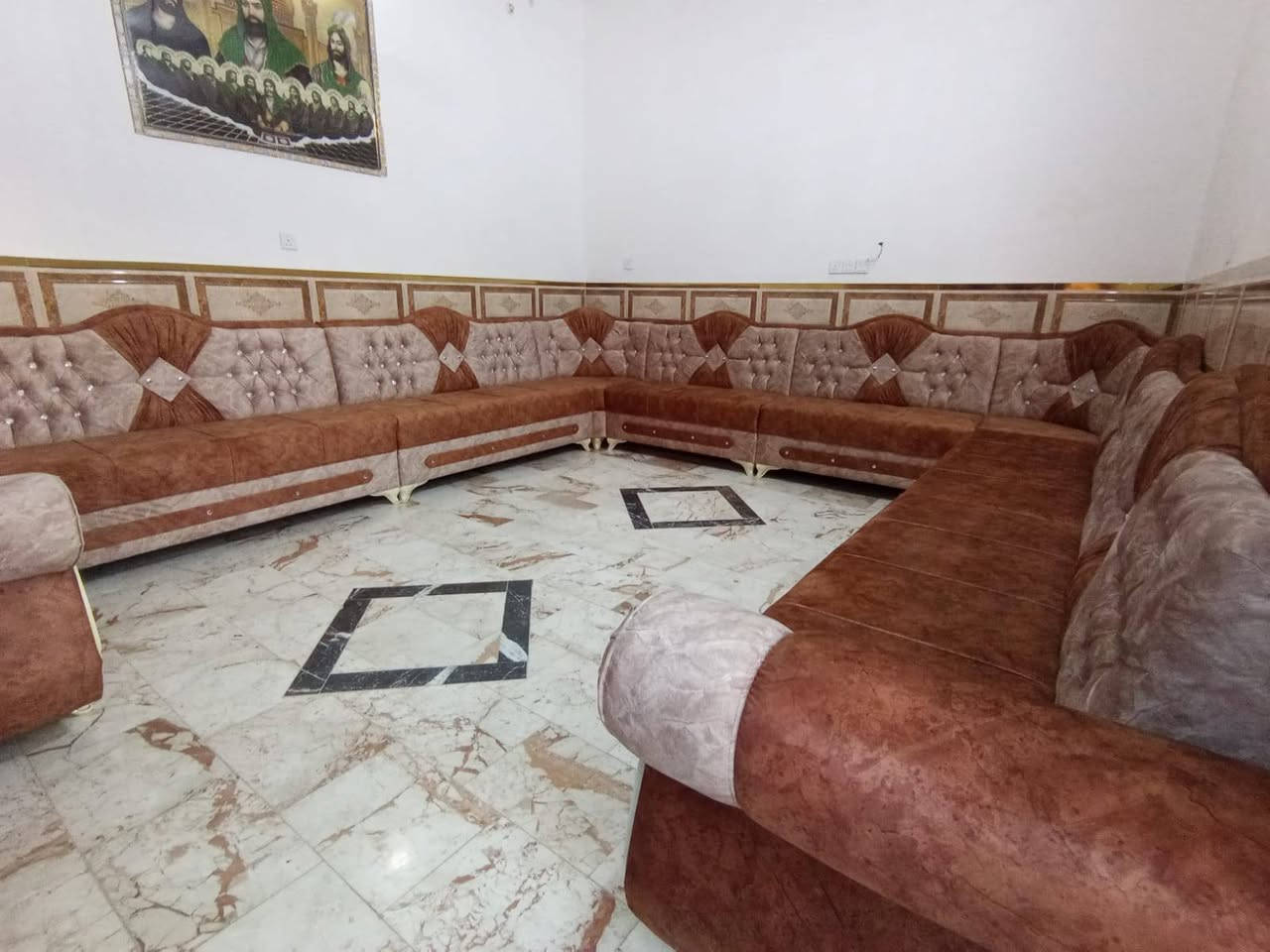 من رخصة المشرفين
اثاث ودوشمة كرار الكوفي
يقدم لكم افضل العروض
للاستفسار الاتصال على الارقام ***********) واتساب

عنوانه الجديد  حي ميسان شارع الجوهره قرب مدرسه نون

تفاصيل العمل👀 
✅القماش درجه اولى
✅ والاسفنج المميز أول  العراقي٧سم
✅ والخشب الجام الروسي انج ×انجين
✅وبلوك بلاويد خشب 15ملم 

شغل درجه اولى👍 
ملاحظه كل المواصفات الي وصفتها بلمنشور اذا ماتلكاها بلشغل  لاتستقبل  شغلنا ✌️
عملنا  مصداقيتنا  😍
✅ضمان الشغل 5سنوات 

  
للاستفسار الاتصال على الارقام  التاليه واتساب*********** 😍😍
#
