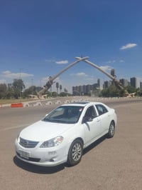 للبيـــــــع سيارة بي وآي دي بيضة موديل 15 رقم بغداد أنكليزي 077392946...