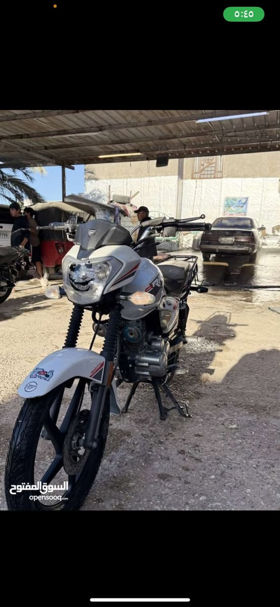 سلام عليكم دراجة RK لون مميز دراجة كفاله عامه ونضافه 100٪ الدرجة مصارلها 5 ايام من مبدل كلجات نهضه فول الدرجة مامفتوحه ولامخلين صبانه عليه الدرجة اوراق كامله حته مني فيس موجود تعال ورقم بس ينفتح التسجيل وكيله بلبصره همين موجود دراجة تاخذه كفاله عامه دراجة مامشتغله دلفري وماماشيه هواي بس 7 الف مشيهه حقيقي سعر مليون و ٤٠٠
تواصل ***********
