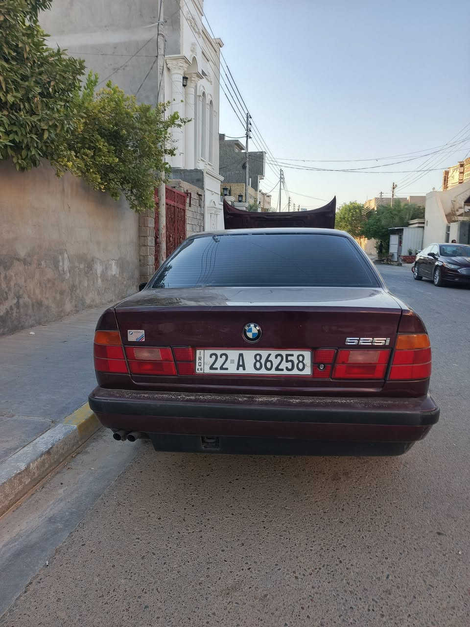 سلام عليكم
بي أم 525 للبيع او مراوس 
1993 مسكر 
تبريد كهربائيات شغالة من البك لايت للايت الامامي تبريد شغال ثلج مروحة عاصفة  
سيارة خير من الله ما ناقصة شي لون دم الغزال داخل جلد 
سيارة نضيفة قاعدة فيوزات بلادي ما ملعوب بيها 
جهازة من المكينة و من الكير ومن الكشر 
تواصل /***********
عنواني /الانبار-فلوجة
