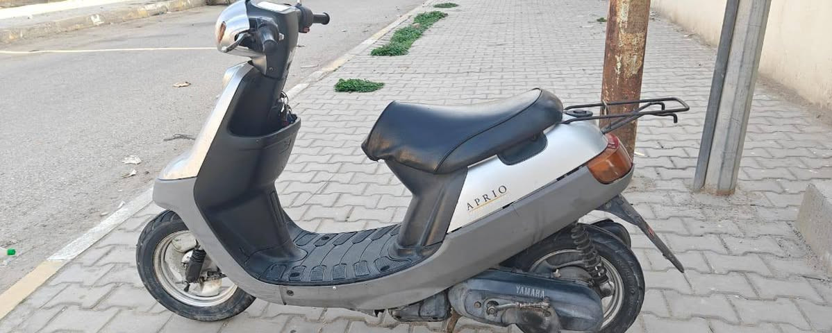 سلام عليكم دراجه بطه للبيع موديل 99 الدراجه نضيفه كلشي ماناقصها غير الباتري الدراجه مامفتوحه ولا ممدوده اسبانه عل محرك تجي وين ميعجبك افحص السعر 450 قفل قفل مكاني كربلاءحي المعلمين رقمي ***********
