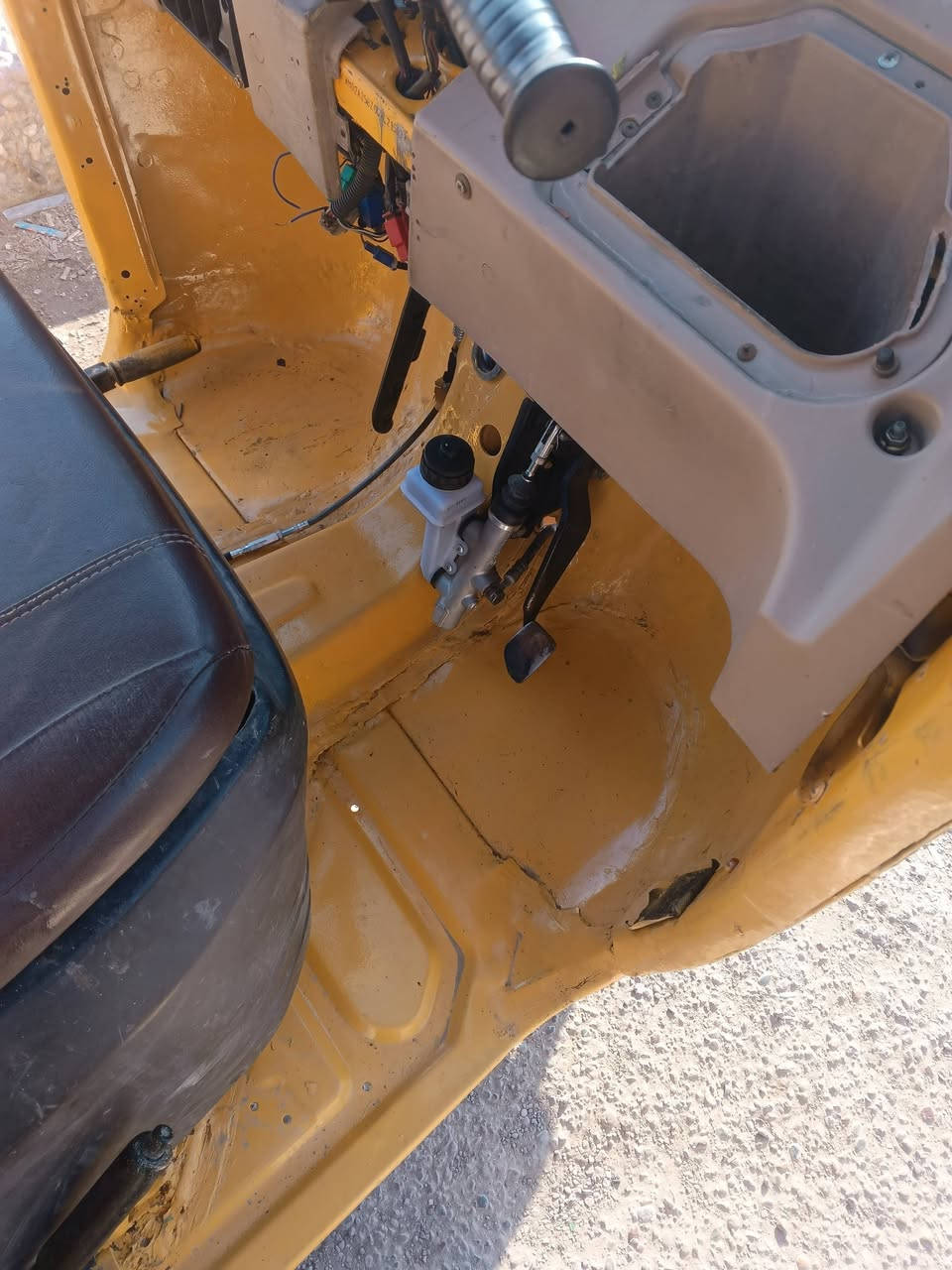 السلام عليكم تكتك البيع أوراق مفقودة موديل 17 شهر 11  السعر  3500 قفل  محرك 20 زيرو  التفاصيل *********** غير متواجد علئ الفيسبوك  ملاحظه اتكفل عشائر و مرور
