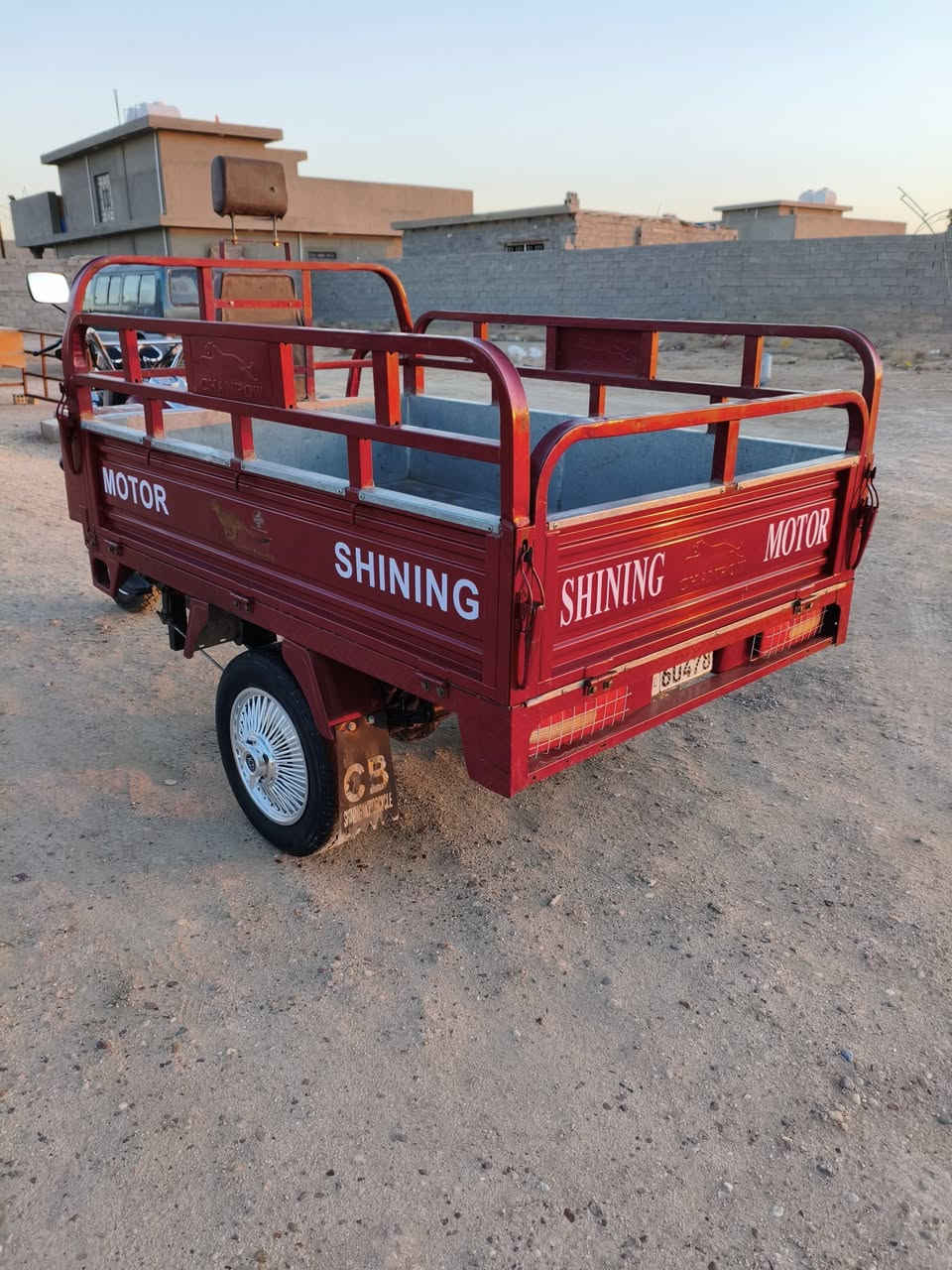 السلام عليكم ستوته للبيع موديل 23 مرقمه وسنويه لوحات نكليزي تحويل ثاني يوم المكان  السعر 3400 الشراي يتصل *********** أو ***********
