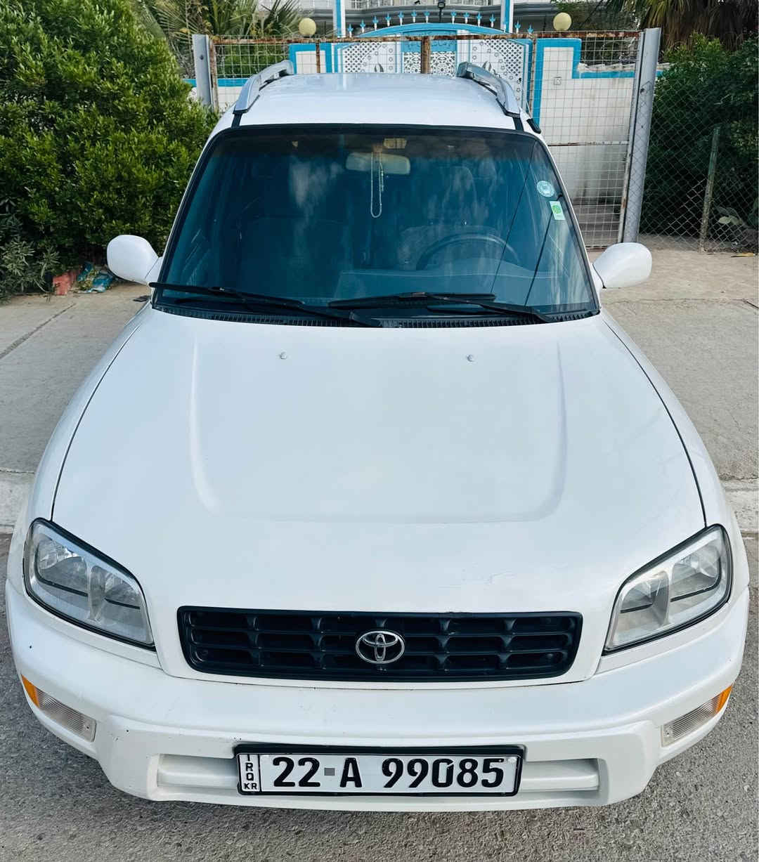 للبيع RAV4
السعر 82 بيها مجال 
‭0770 105 5524‬
الون ابيض 
كير عادي 
فور ويل شغال 
تايرات جديد 
صدر امامي خلفي جديد 
غرفتها جديد موضح بصور 
رقم سنويه جديد 
مكان السياره ديالى خانقين خناقين, ديالى
