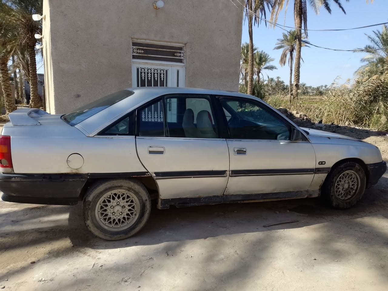 سلام عليكم اوبل اوميكه موديل 88 سيره جديده حيل اترايك وين ما يعجبك السعر 18 اوبيهي  مجال المكان ديوانيه الرقم الهاتف ***********
