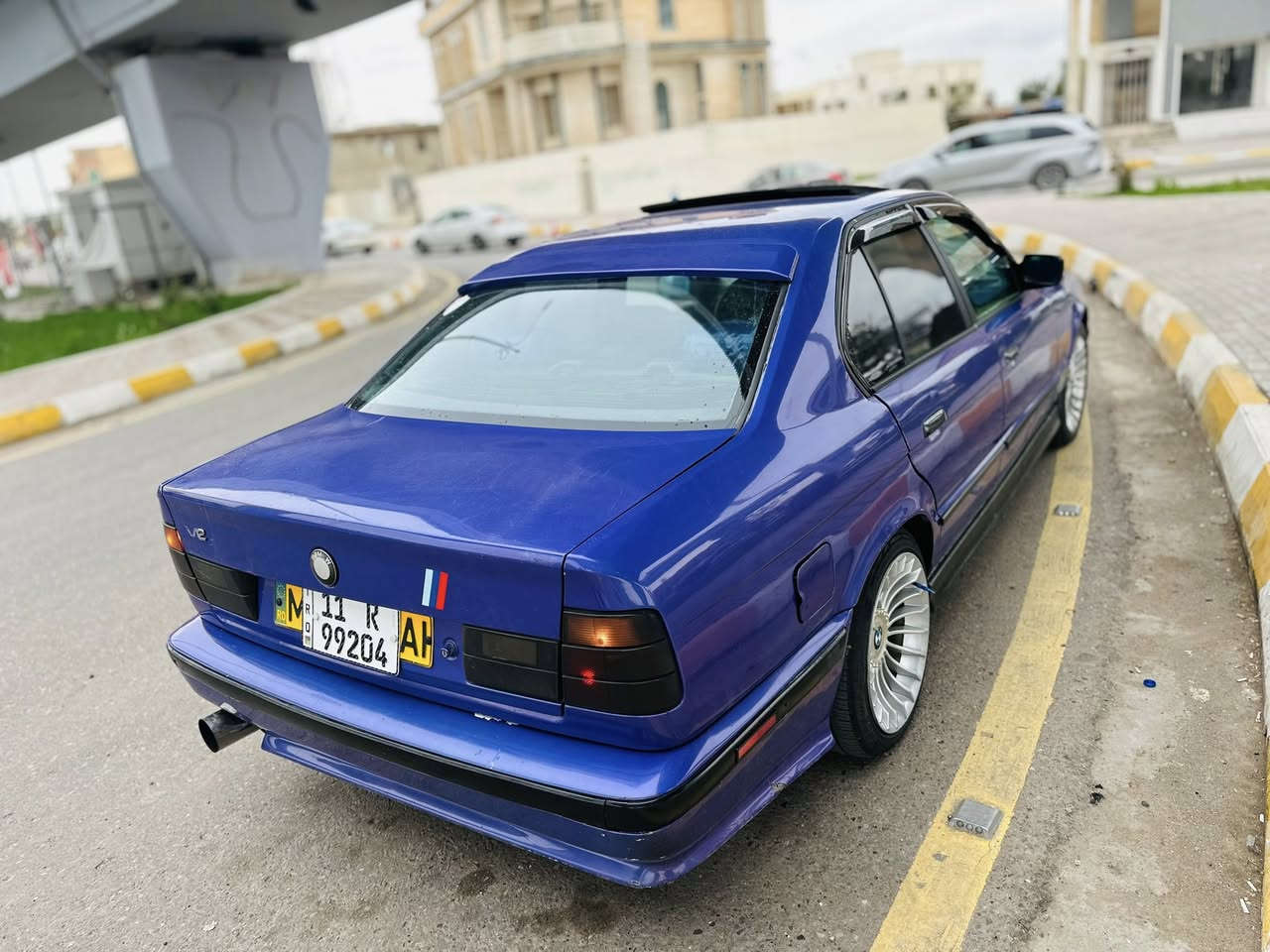 السلام عليكم للبيع بي ام محرك مسكر شرط كير عادي شرط صدر شرط تخم تاير جديد سنتر لوك صوت رياضي لون مميز رقم بغداد مشروع وطني سنويه لل 2028 هزه جديد بسمي غرفه جلد لونين بجم عريض سلايت السعر 50 وبيه مجال يرهم مروس حسب القناعه مكاني تكريت ‪0773 378 4954‬
