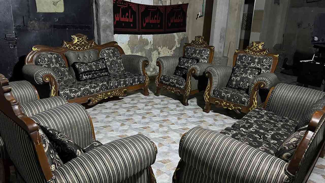 السلام عليكم 
تخم نضيف جدا سعر ٤٠٠ وبي مجال 
رقم ***********
