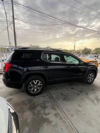 جيمسي اكاديا SLT • ٢٠٢١ • محرك V6