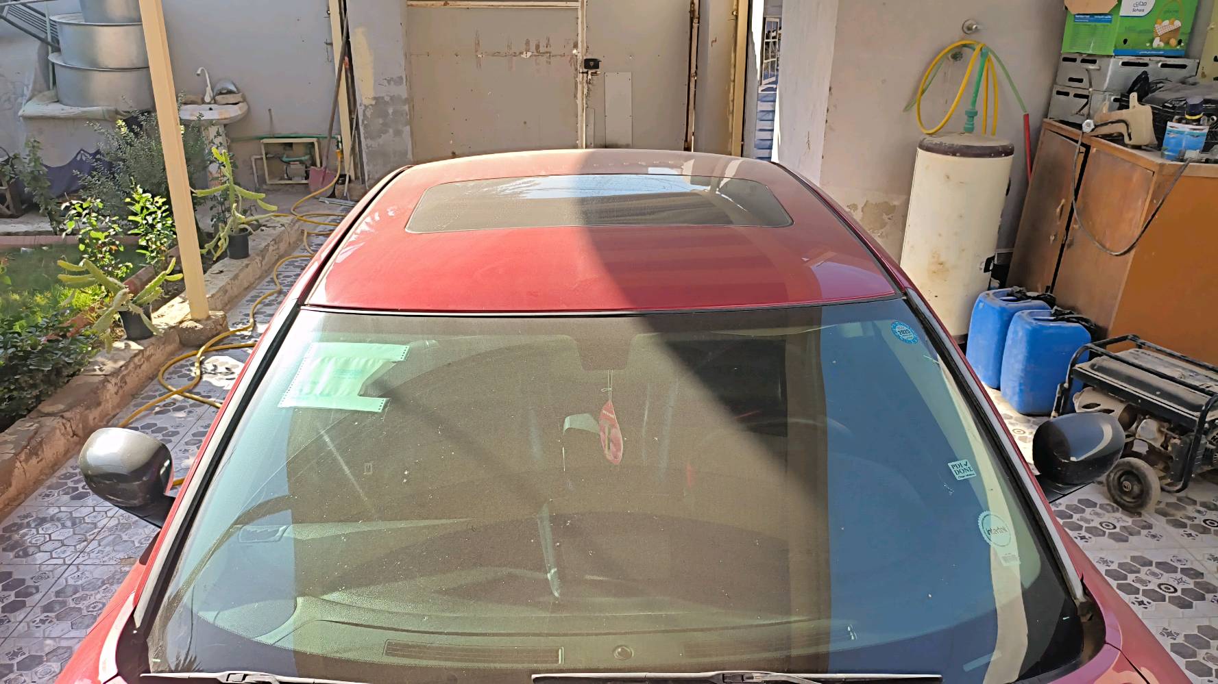 جارجر ٢٠١٠ كفاله عامه خليجي نضيفه بشكلللل ماشيه ١٨٠ الف حته دعاميات كفاله كلشي جديد بيه حداديه تايرات كلشي جديد فول مواصفات 