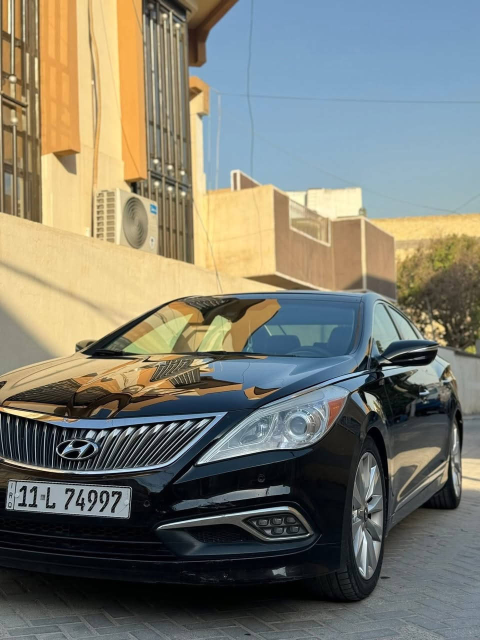 Hyundai azera grandeur 2015
ازيرا ٢٠١٥ كراند اعلى فئة فول مواصفات VIP

سيارة مكفولة فقط جاملغ خلفي صبغ 

مكينة وكير بلاد ممفتوح علوضع الشركة 

3.3 GDI ٦ سلندر

تبريد وتدفئة مقاعد امامية وخلفية تدفئة

تحكمات مقاعد كل وضعيات 

تحكمات ستيرن 

لايت LED

سقف بانوراما

ويل 19 وصدر وحدادية جديدة 

تبريد ثلج ❄️ خير من الله 

وتبريد مقاعد أيضاً

ايرباكات كلها سليمه 

السياره رقم بغداد بأسمي مكاني الغزالية 

غير متواجد علفيس 

***********
