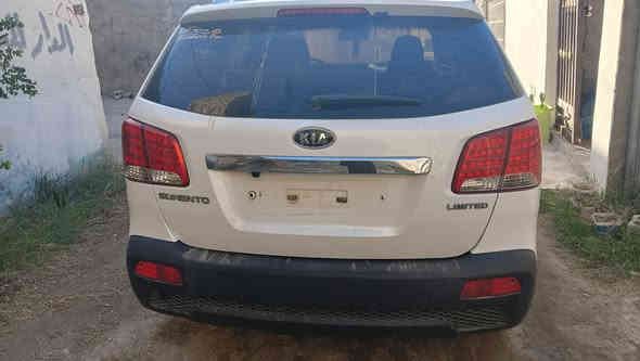 سلام عليكم خوان هاي سورنتو 13كاز كاز بيه كصه ادوات بس متومه رقم شمالي طبق الصل سعر70
***********
