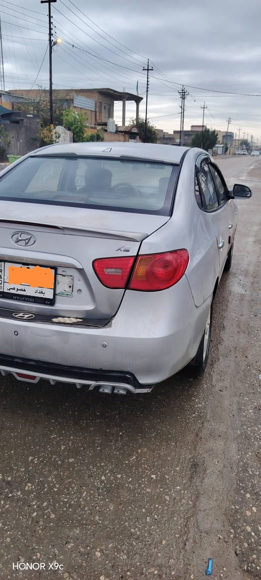 السلام عليكم افانتي للبيع موديل ٨ رقم بغداد السياره بيها ثلاث قطع صبغ بدون دواخل مكينه كير حداديه مكفولة السيارة فول مواصفات فتحه ويل كب 16 دسك امامي وخلفي حساسات شغاله مري شفط السعر 90 مكان السيارة بابل رقم الهاتف *********** او ***********
