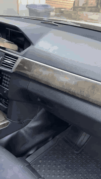 السلام عليكم للبيع موديل ٢٠١٠ حجم ٢١٢ محرك ٢٠٠٠ تيربو استيراد من ألمانيا حصرا كامل مواصفات وكفاله عامه السعر ١٦٠$ وبيها مجال المكان بغداد ***********
