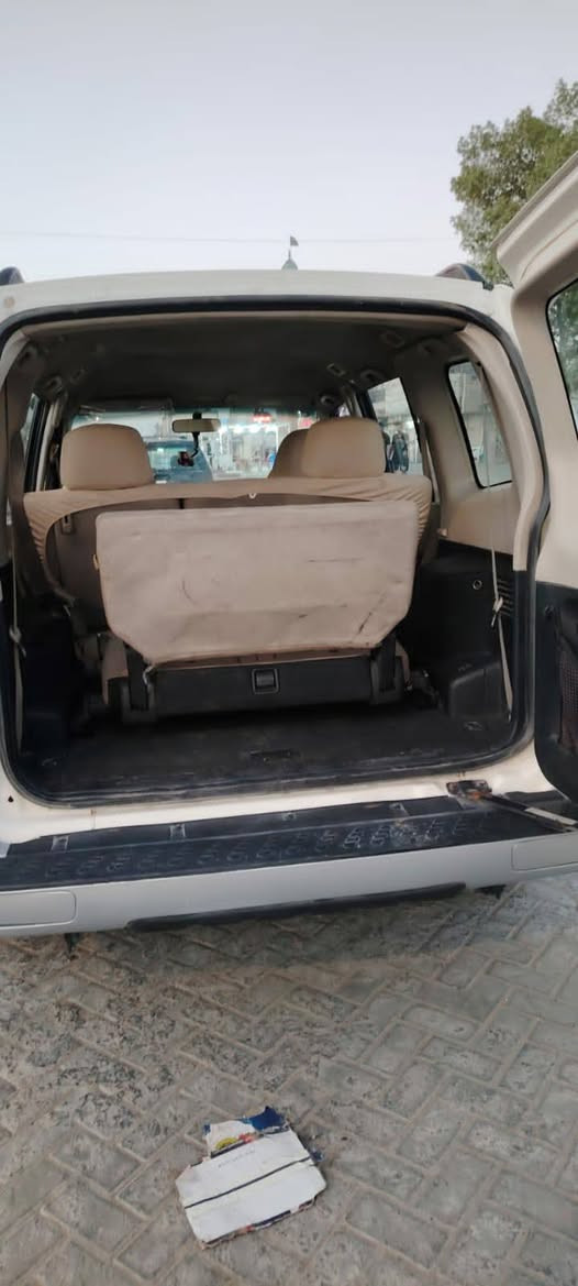 باجيرو ٢٠٠٧  مكفولة للبيع رقم انكليزي بااسمي هزة جديدة
تحويل ثاني يوم رقم مميز .تبريد محرك ٣٨٠٠ السيارة نظيفة
مكاني بغداد مدينة الصدر السعر ٩٥ وبيها مجال بسيط 
بيع  او مراوس باجيرو احدث منها فقط .
***********
