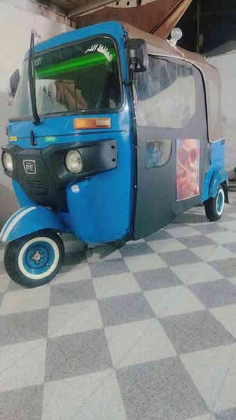 سلام عليكم تكتك لبيع 21.اوراق اصوالي المرتضه السعرر 6250 بيه مجال المكان القاسم. الشراي يتصل، ***********
