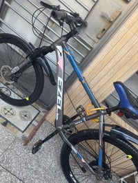 بايسكل • مكان الأمين ثانية • قابل تفاوض