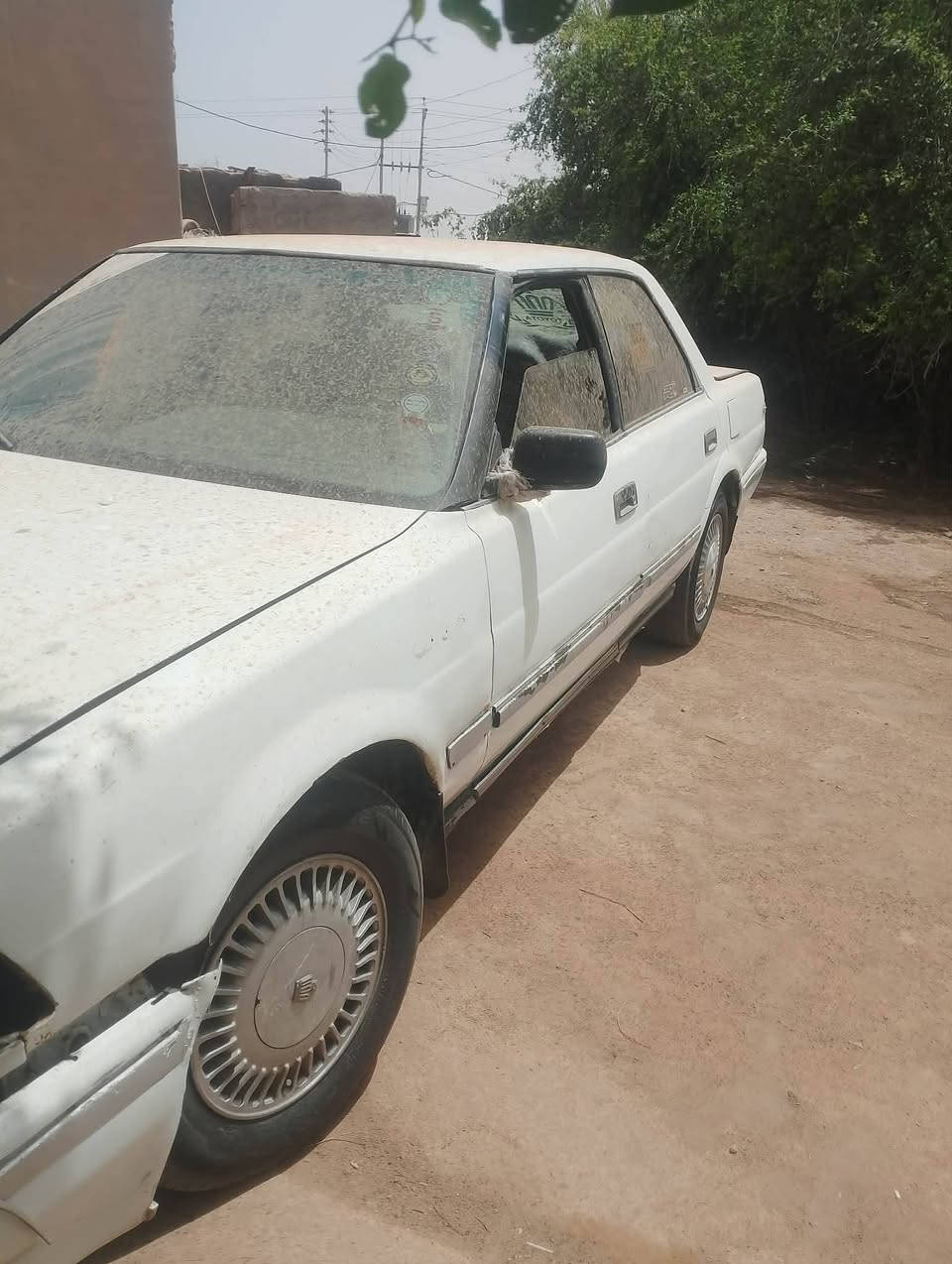 سلام عليكم هارتوب مكينه وكير وحداديه وتخم تاير سنويه عضم مديل 91 سعرهه 15 وبيه مجال لشراي ***********
