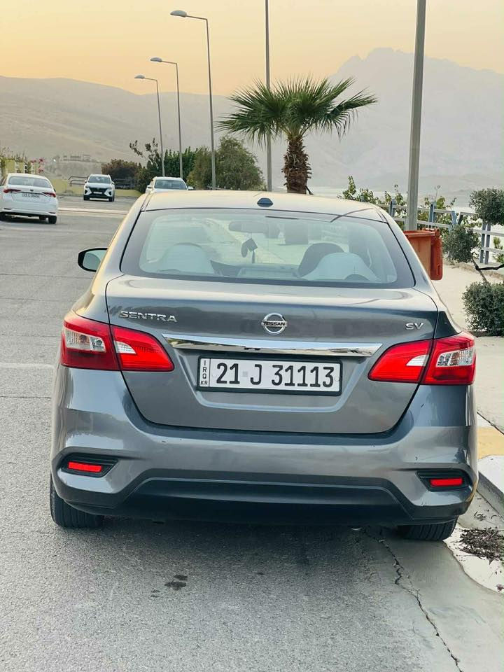 فایبرو واتس ئاپی لەسەرە ( *********** )
نیسان سینترا مۆدیل 2017 مواسفات SV پڵەس 
قەپات مواسفات بسمەو سڵایت شاشە گەورەو ڕادار 
کوشن ساردو گەرم بەناوی خۆمە سەنەوی تازەیە 4تایەی تازە 
دوو پارچەی بۆیاخە بێ ناوگرتن پشتو پیشی كەپسە 
گیڕو مه‌كینەو تەبریدو توندوتۆڵی هەمووی بەشەرت 
نرخی 113 معامەلەیەکی کەم
