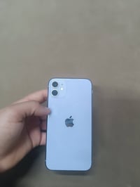 يوجد ايفون 11عادي مبدله بطاريه بلاديه +فيس ايدي متوقف +دبل سيم كارت ال...