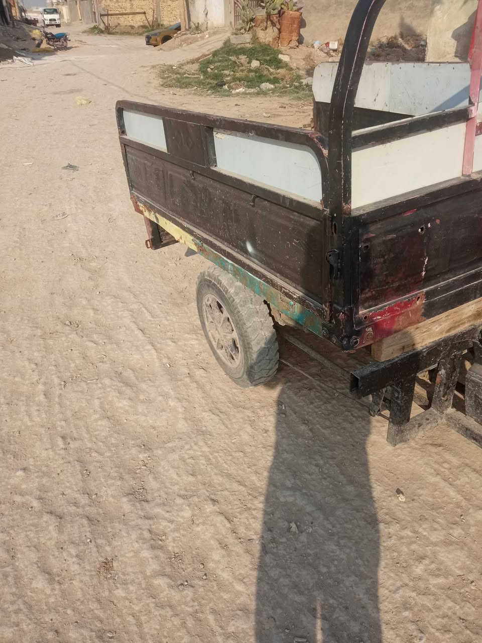 السلام عليكم ستوته للبيع جمره كهرباء شغاله تخم تاير نظيفه بس عوزه باتري السعر 600 وبيها مجال العنوان حله شارع 80 قرب الساده بخطبه خاص ما تواجد اتصل لا تريد ***********
