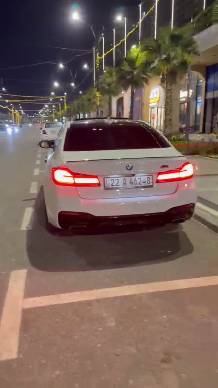 BMW 540i 2017 
بێ بۆیاغە هیچی نیە زۆر زۆر خاوێنە 
مەکینەی 6 پستنی  B58  گەورە 
سەعر ٢٧٠ مەجال شوێن سلێمانی أربيل, العراق


**إذا كنت صاحب هذا الإعلان وتريد حذفه لأي سبب، رجاءا أرسل رسالة إلى الدعم الفني**