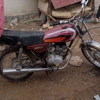 دراجه نظيفه للبيع شرط هندر واحد سعر ٢٢٠  07756287479