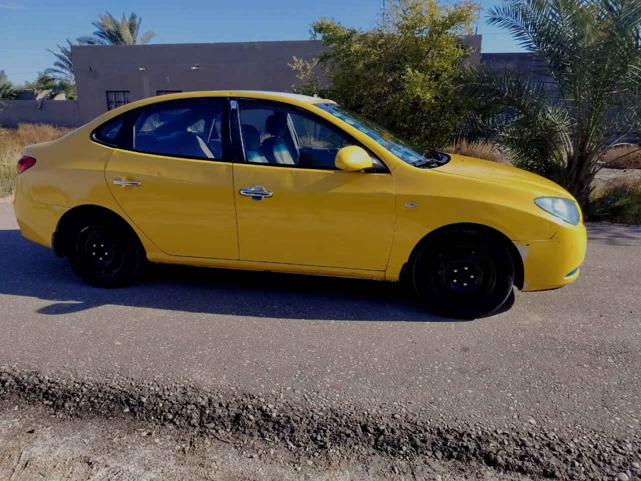 افانتي للبيع
سيارة كارتوون مناقصة كلشي متومة وجاهزه 
كير ومكينة وتبريد كفاله كارتون مكينتها 
سيارة 🚗 كبل ل شارع متعبك ابد ابد 
حدادية مبدله وره وكدام صارلها شهر يعني لعابة وبشارع 
كهربائيات كلها شغاله   
السعر43$ وبيها مجال حك جية
***********
