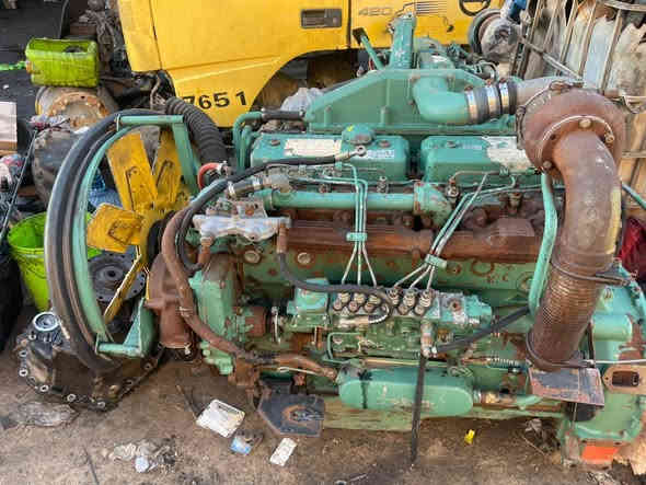 2محرك فولفو للبیع گصە اوروپی
واحد مكاین مال شوفل واحد مال سیارە حجم 73 
للاستفسار اتصل علی رقم موبایل
***********
***********
وتساب موجود
عنوان اربیل
