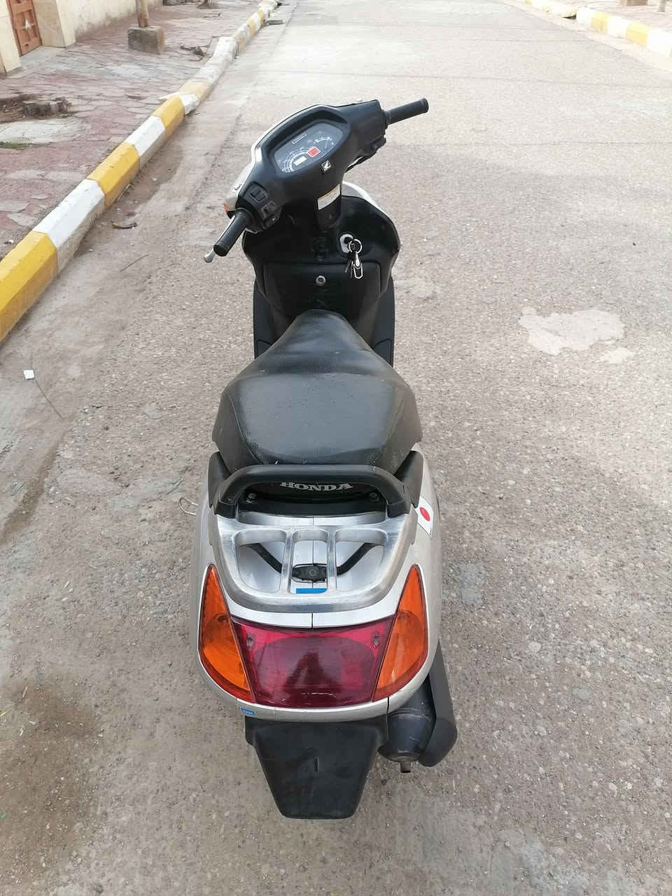 سلام عليكم
سبيسي ياباني اول فتحه اله رايمر كابريتر اصلي كهربايات كله شغاله كَفر اصلي دراجة على وضع البلاد
السعر ٦٥٠ بيه مجال كوت الشرقية
***********
